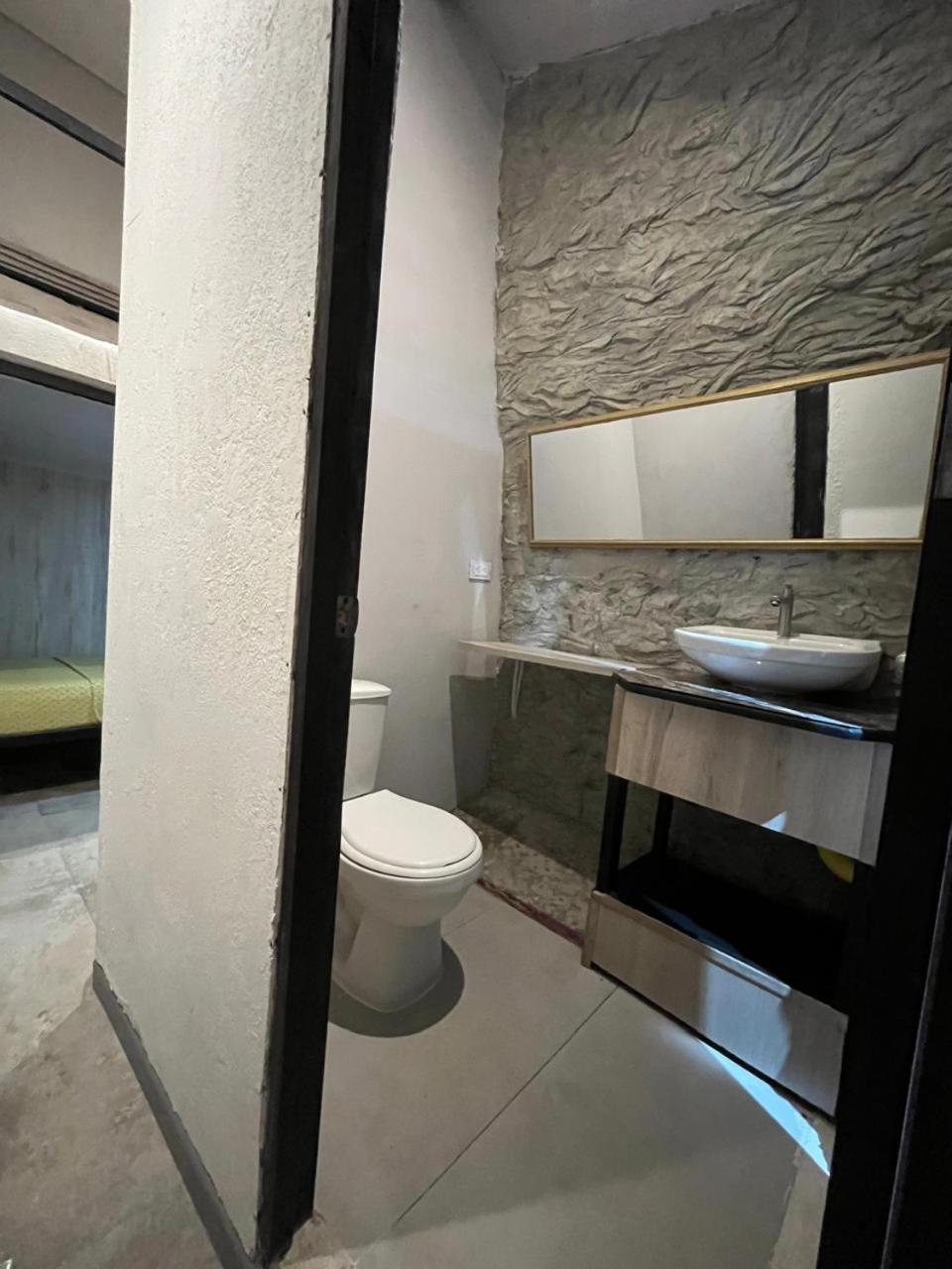 Hostel La Antigua Capsula Cartagena Eksteriør billede