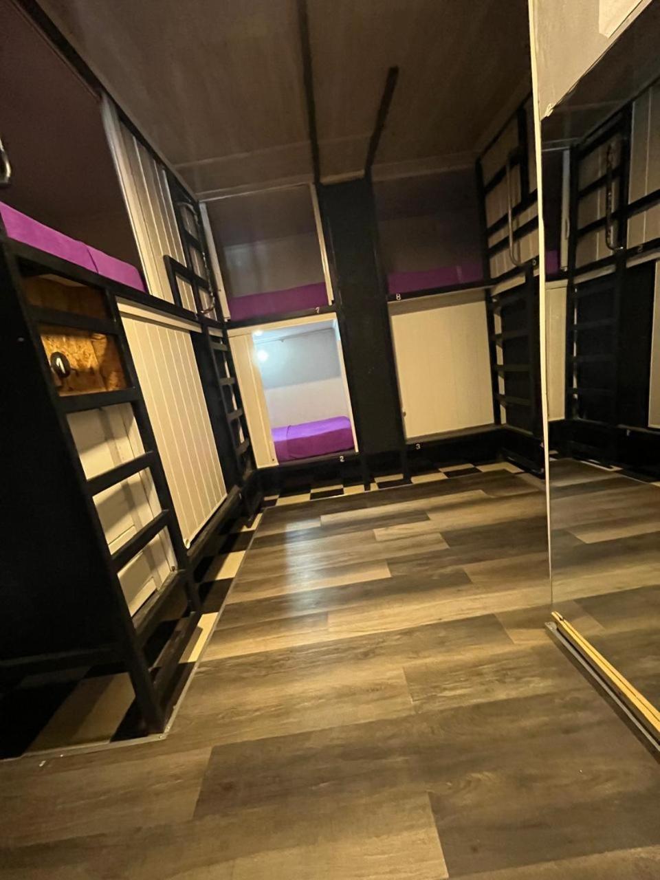 Hostel La Antigua Capsula Cartagena Eksteriør billede